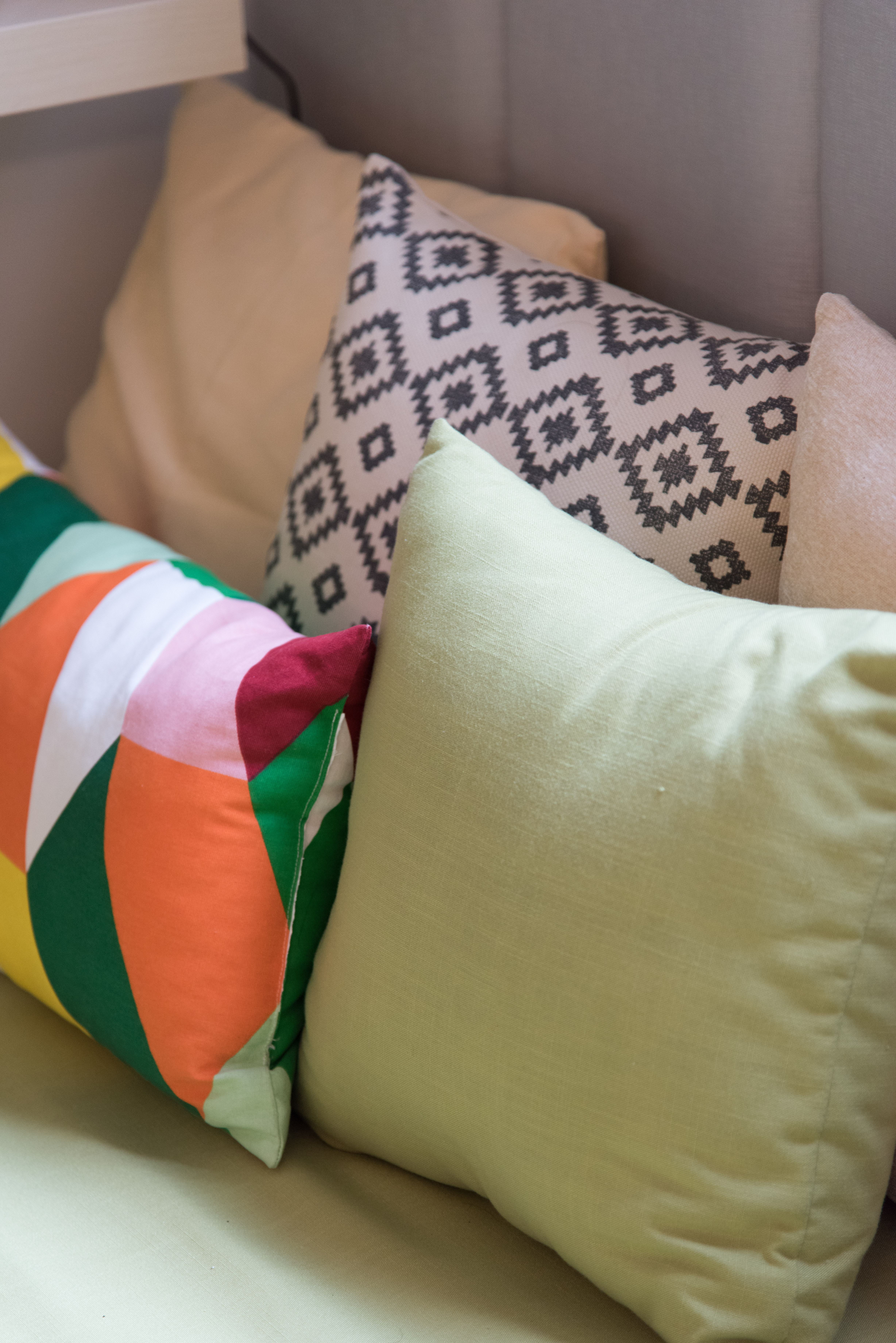 现代简约居所营造向往的生活,简约雅致住宅归于宁静的惬意之居