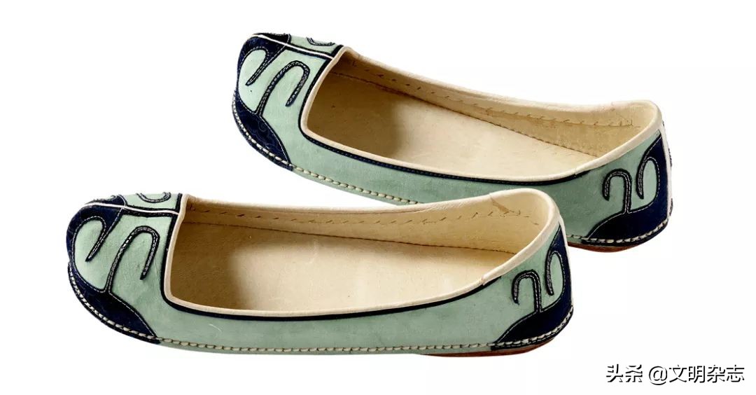 近20年韩国服饰风格,一衣带水服装