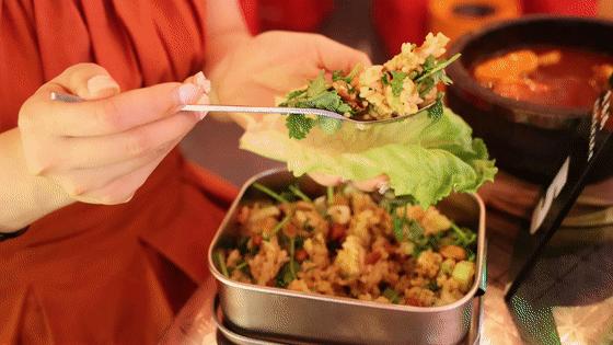 这家开在28层的「空中餐厅」，被大家称之为周口的小韩国