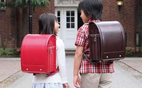 日本书包4-6年级护脊减负超轻,日本小学生书包科普