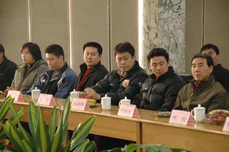 山东泰山二号门将,王军山东泰山守门员