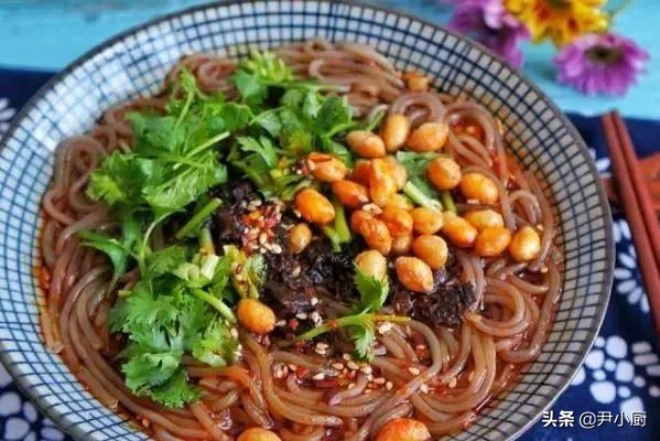 现在最火的街边小吃的做法,最火街边小吃详细的教程