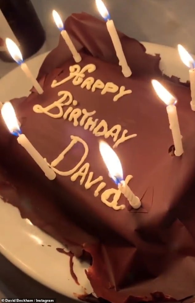 贝克汉姆亲子照,贝克汉姆晒与小七亲密相拥照