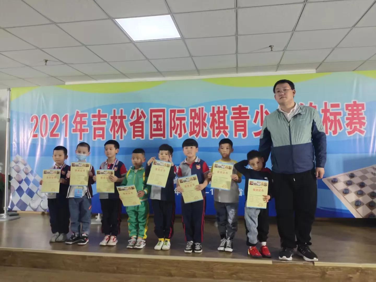 民族舞让世界充满爱,国跳