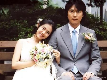 你相信会有一个人真的爱你吗,你还相信会有人爱你吗