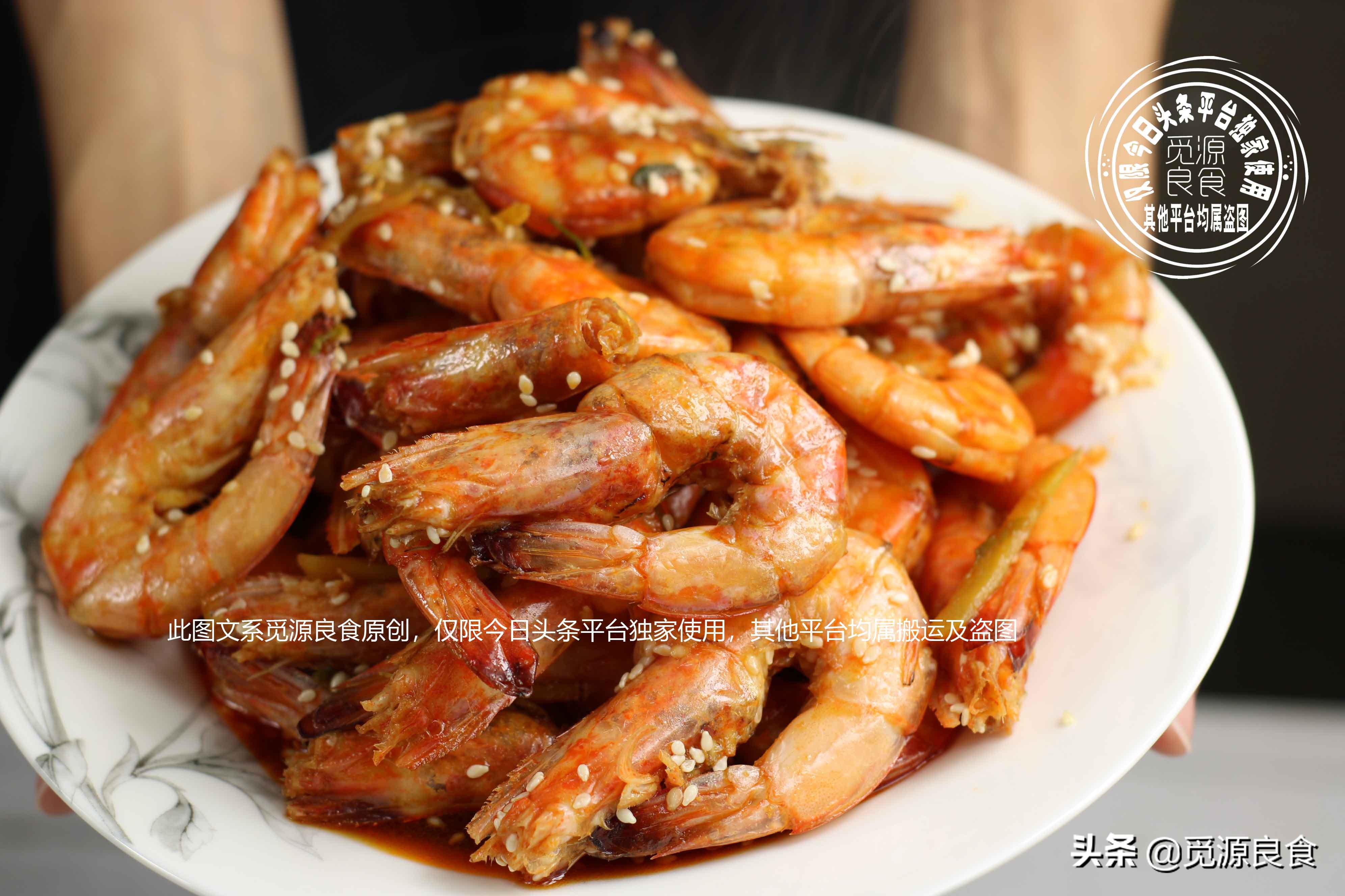 油焖大虾最正宗的做法步骤,油焖大虾最美味的做法教程来了