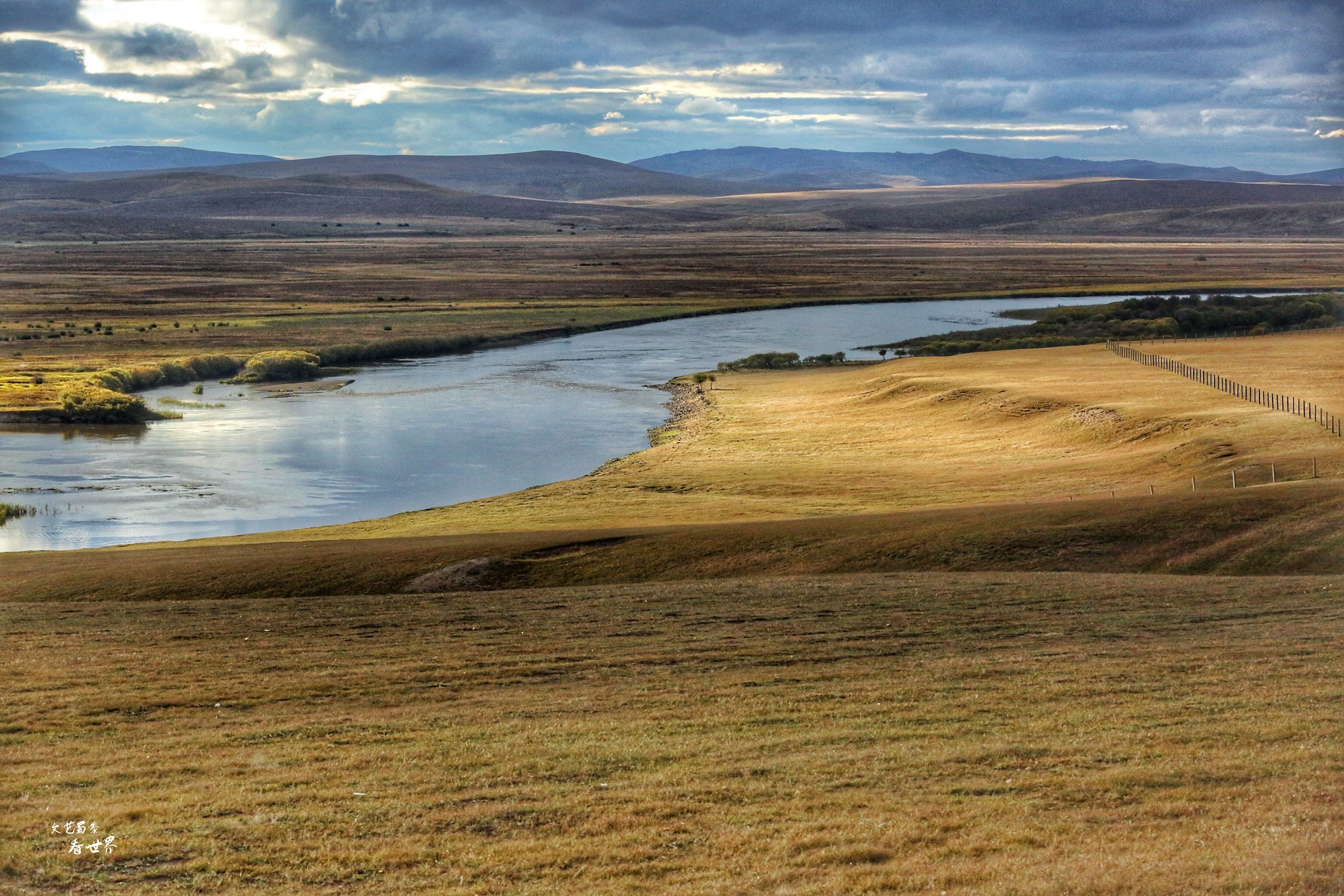 额尔古纳河离呼伦贝尔大草原远吗 (额尔古纳草原深度游)