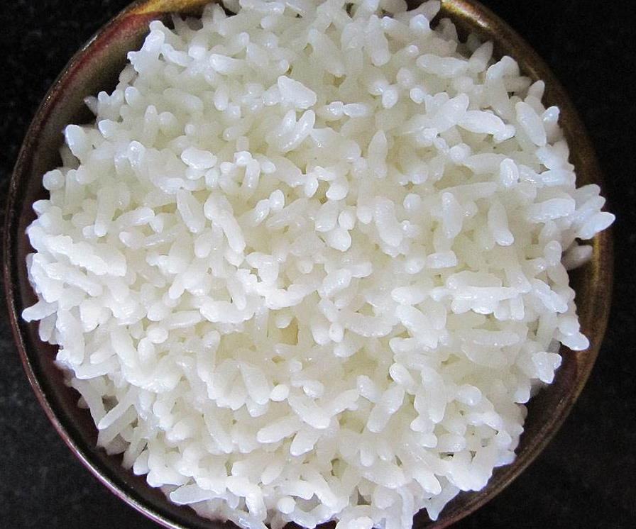 电饭锅蒸米饭粘锅技巧,电饭煲蒸米饭怎么软塌塌的