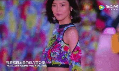 为什么要时尚必须得平胸,平胸是检验时尚最好的标准