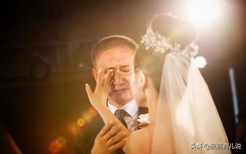 小女儿远嫁没嫁妆怎么养老,父母不愿意远嫁女孩