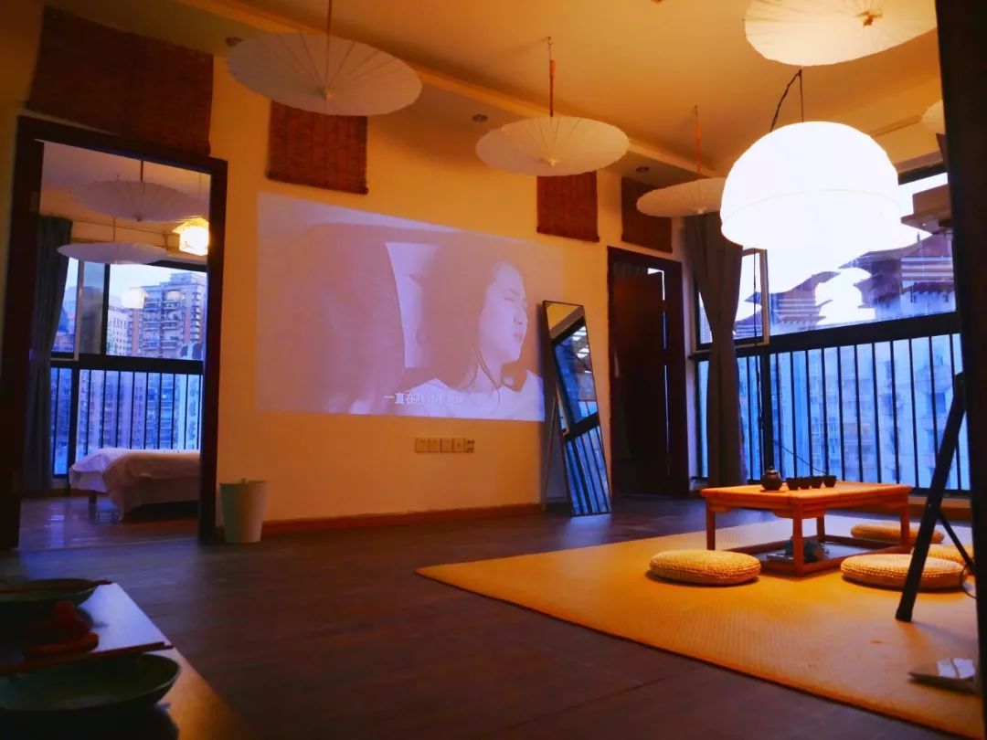 重庆100-200民宿推荐以及价格,100家苍蝇馆子重庆