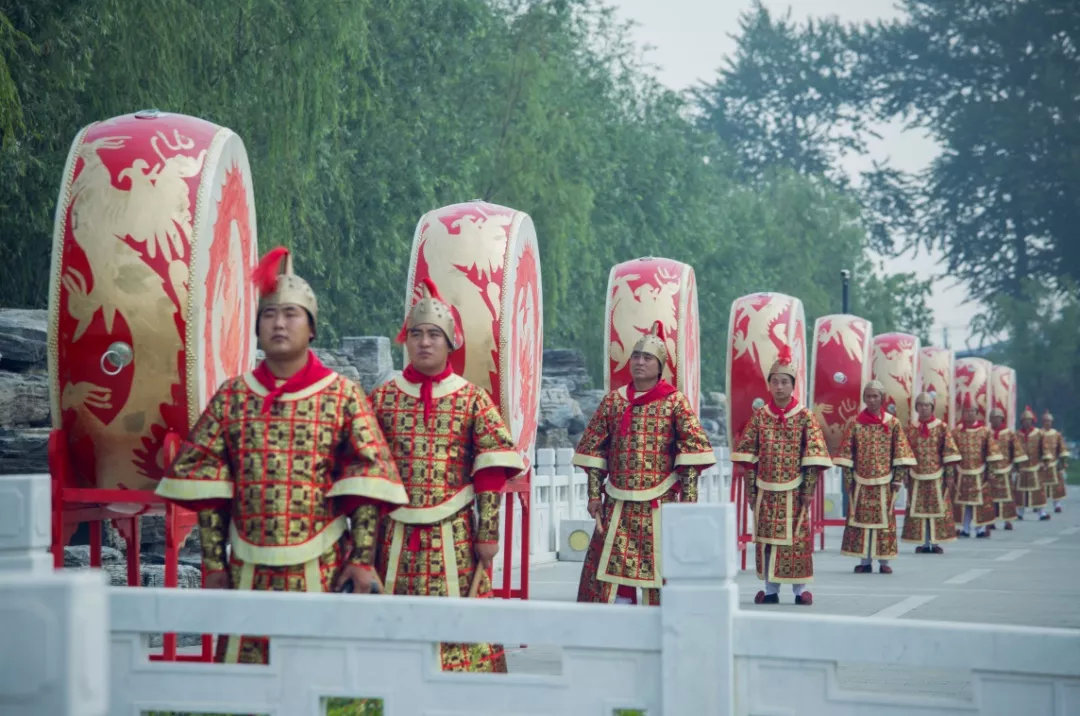 娑炴簮鍗庝腑鍚棬浠紡,娑炴簮鍗庝腑鍚棬澶у吀