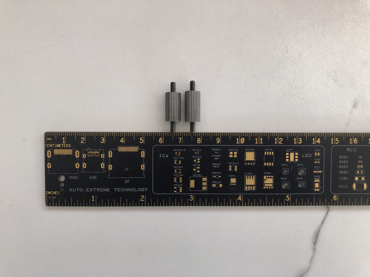 技嘉360水冷对比评测,技嘉水雕360水冷2代和一代的区别