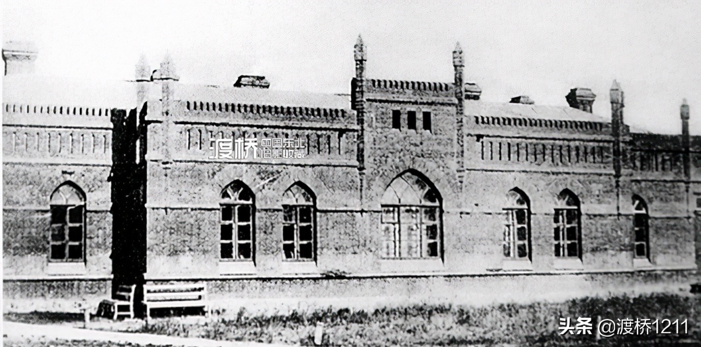 图说·哈尔滨丨哈尔滨医大四院，1899年始建，留存部分俄式老建筑