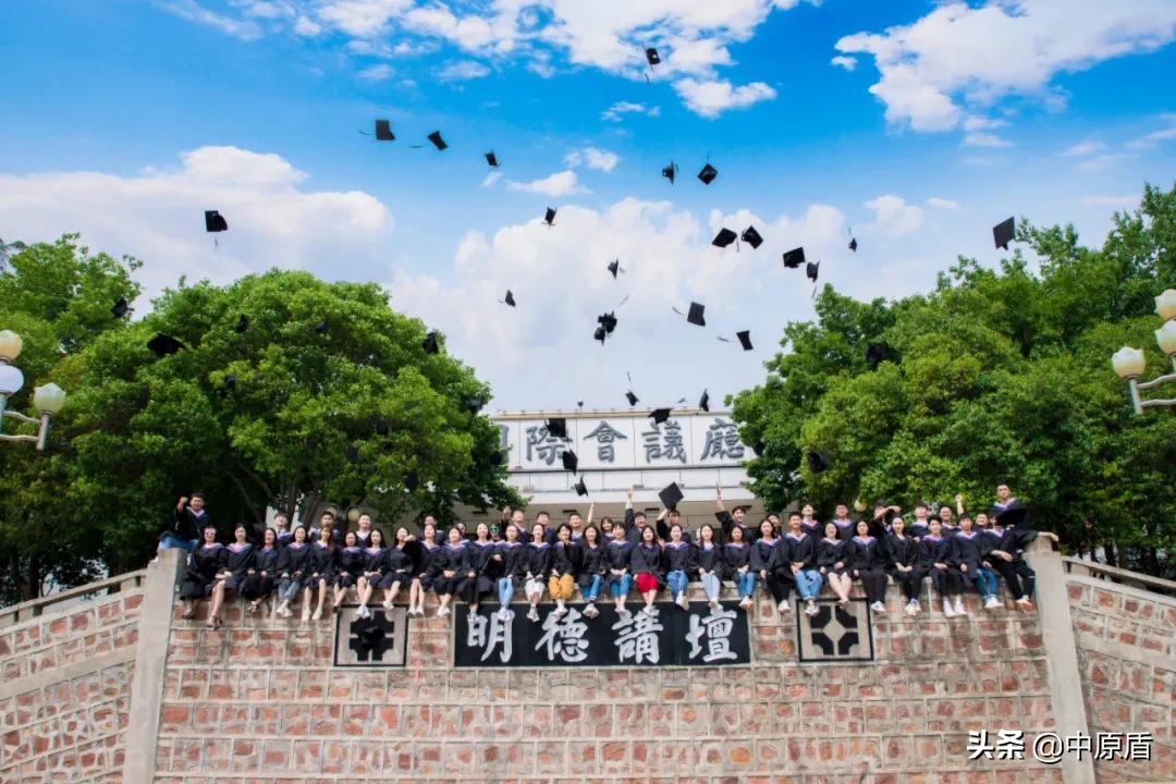 大片来袭！河南各高校凹造型毕业照绝对惊艳到你