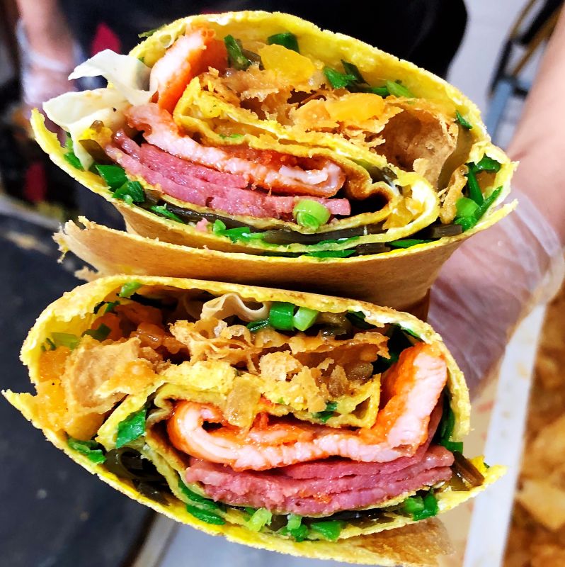 走进淮安美食，专访煎饼王杜小林，十几年的煎饼情