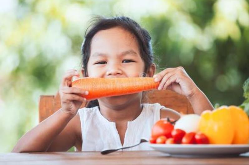 孩子换牙期怎么防止牙齿不齐,宝宝换牙期父母注意7大问题