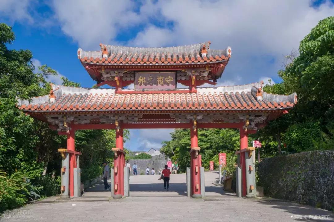 为什么到冲绳的机票这么贵呢,直飞冲绳特价航班