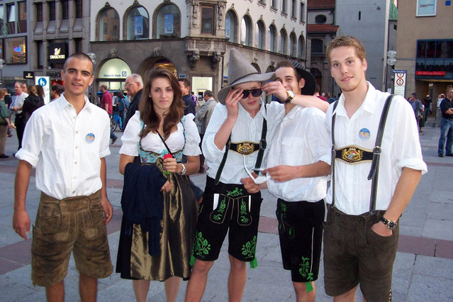 德国人很古板吗,为什么德国人性格那么严谨