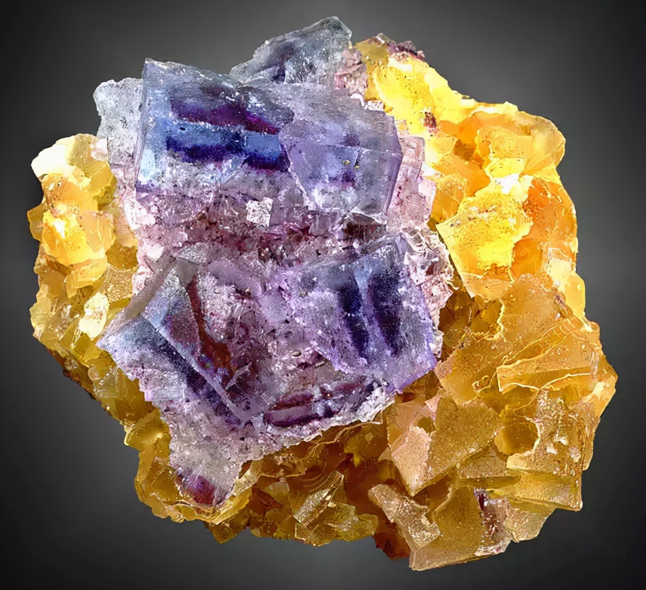 宝石对应的矿物种类及其详细信息,天然宝石鉴别最简单方法