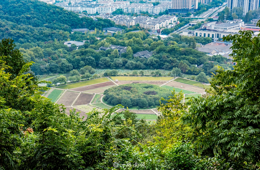 原创杭州西湖边三个冷门景点,杭州西湖旅游人挤人