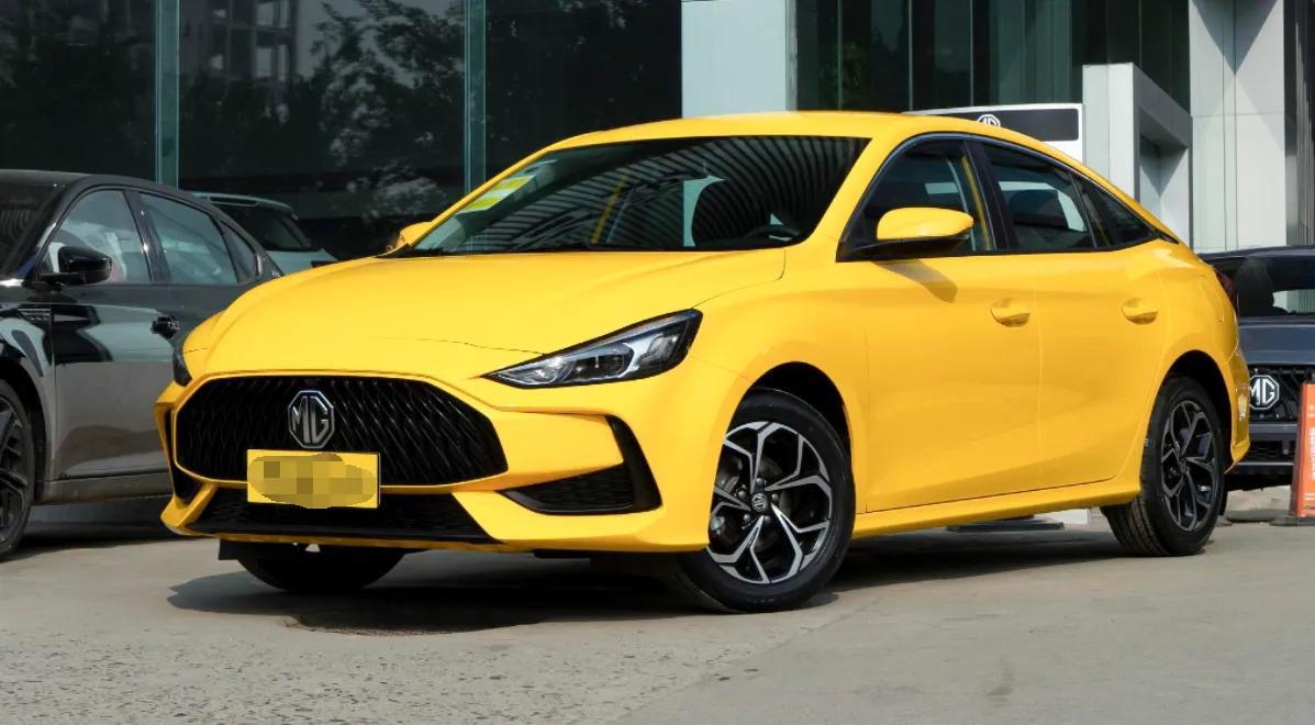 家用轿车就选这几款，八九万落地省油又耐开！乞丐版有多远走多远