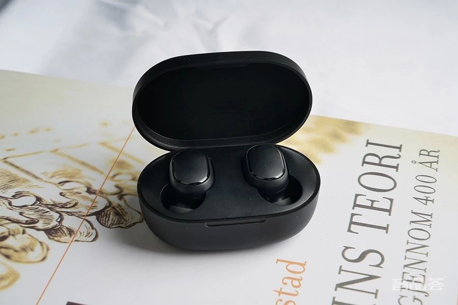 小米蓝牙耳机和红米蓝牙耳机,小米红米蓝牙耳机redmibuds3