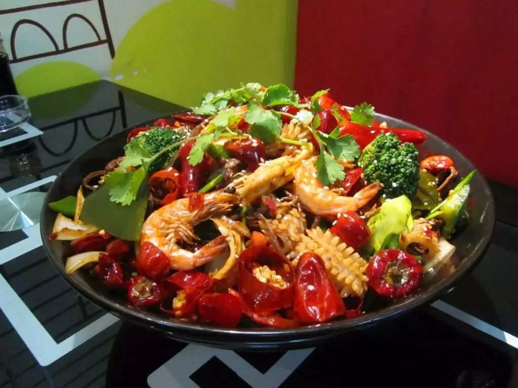 麻辣香锅酱香锅底料,香爆爆麻辣香锅底料