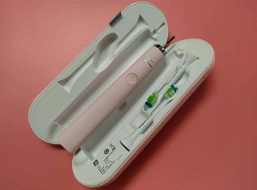 同样是电动牙刷,凭什么它可以卖上千块