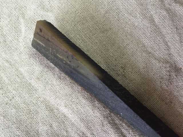 如何鉴别白水牛角梳子真假图解,白水牛牛角梳真假辨别