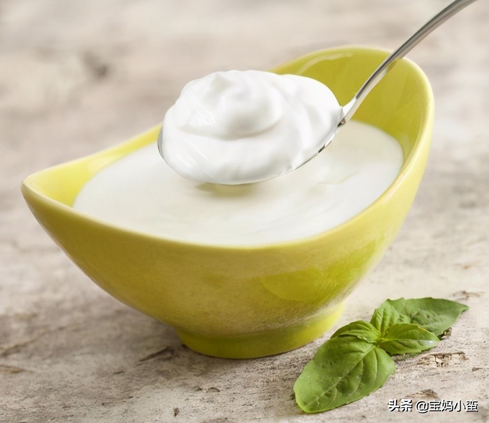 过期的酸奶有什么妙处,酸奶过期了15天但没开封还能喝吗