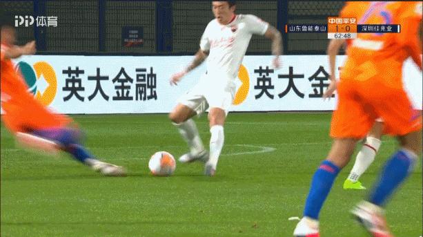 又到金哨评选时，当选者会是国产裁判么？