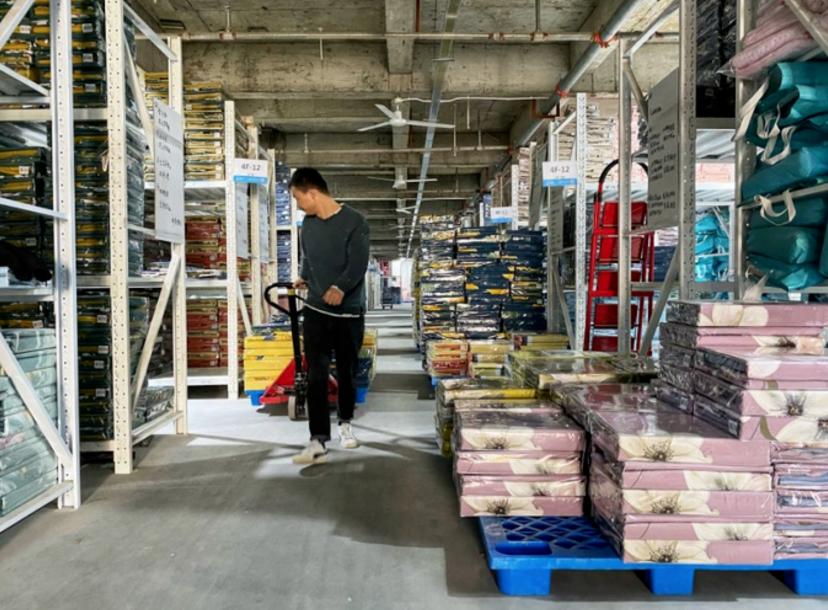 拼多多为什么还能占有一席之地,拼多多为何3年用户达到了六亿