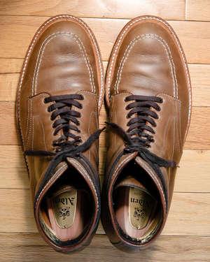 皮鞋亮面和雾面的区别,皮鞋松了有什么办法解决