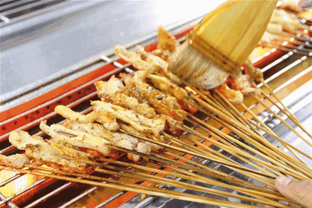 东北人吃战斗鸡,有多凶?