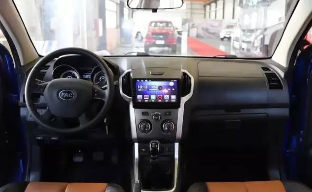 皮卡2.98万,2.5t皮卡柴油版