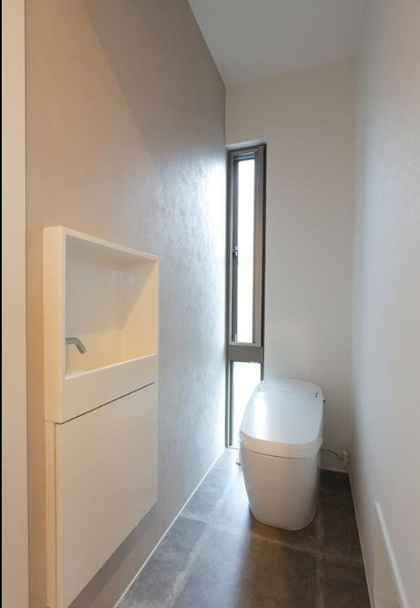 卫生间洗手台与墙面缝隙,卫生间洗手盆排水在墙壁