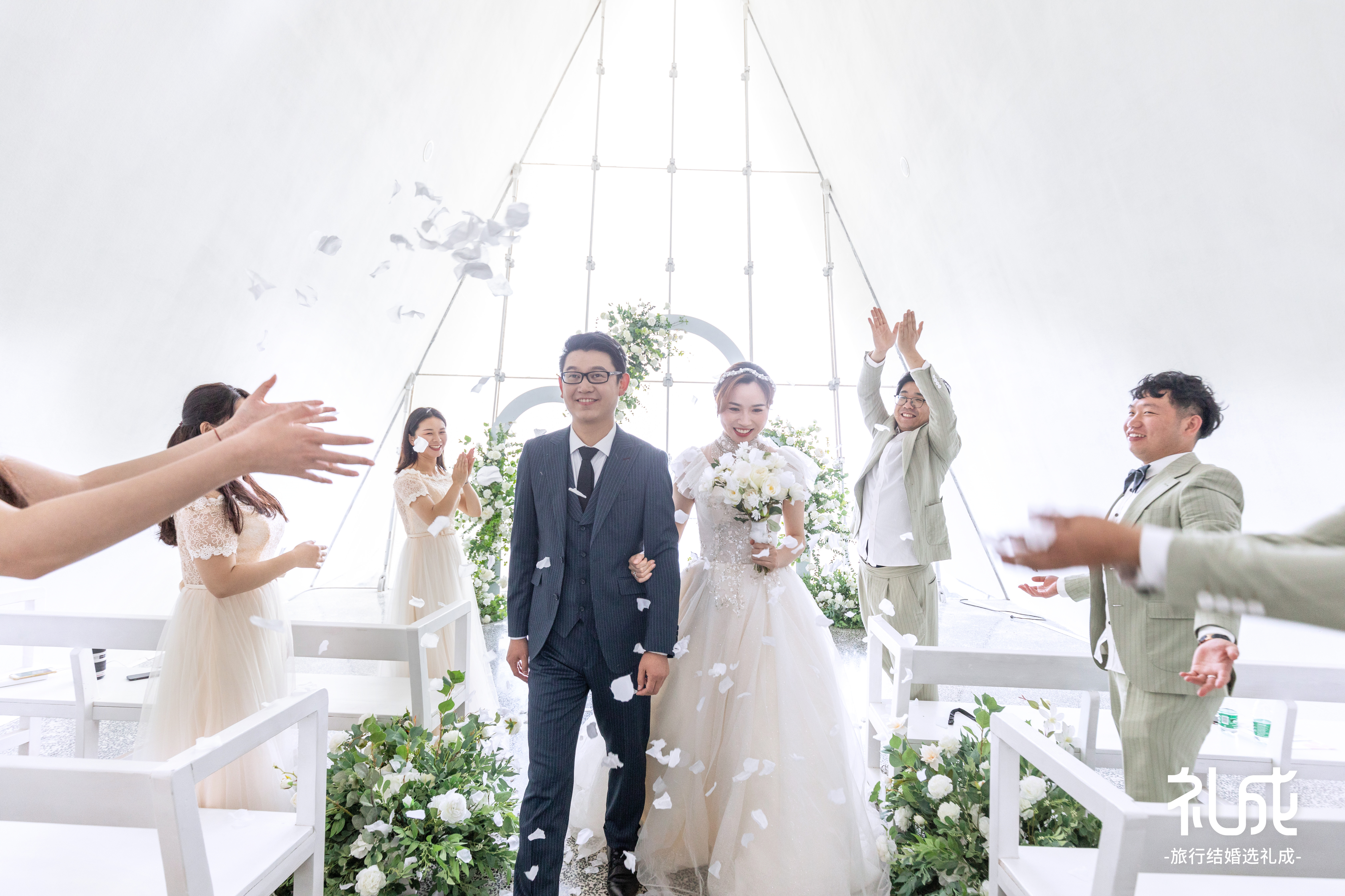 旅行结婚是怎样的流程,旅行结婚具体流程和方法