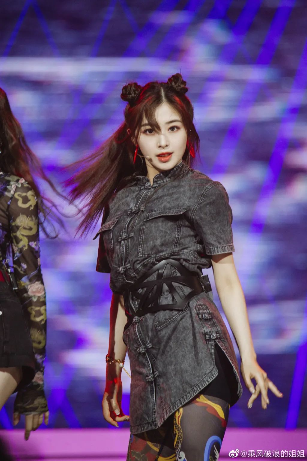 赚了45个亿,zara到prada的光速逆袭