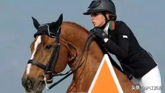 93岁高龄英女王年轻时,93岁年轻女王