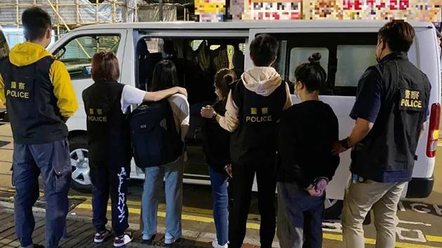 「每日港闻」港警捣毁“咸碟”工场月赚500万花3000元聘内地黑工