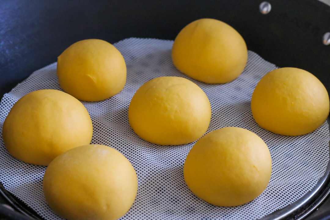 蒸馒头要不要加糖,蒸馒头时要不要洒点水