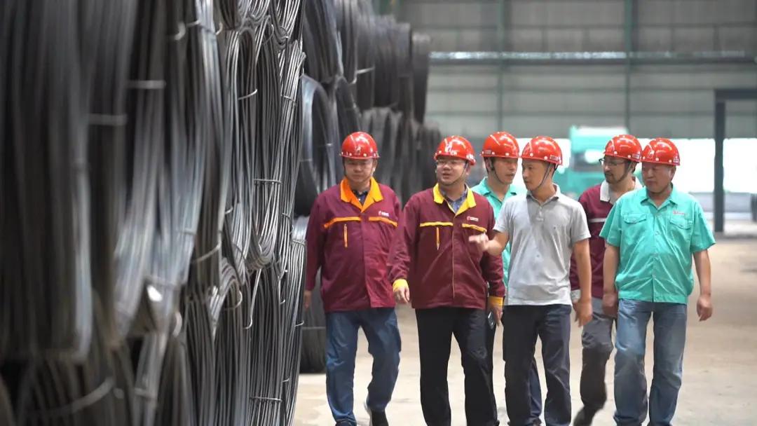 常熟市龙腾特种钢厂老板,常熟龙腾特钢公司管理层