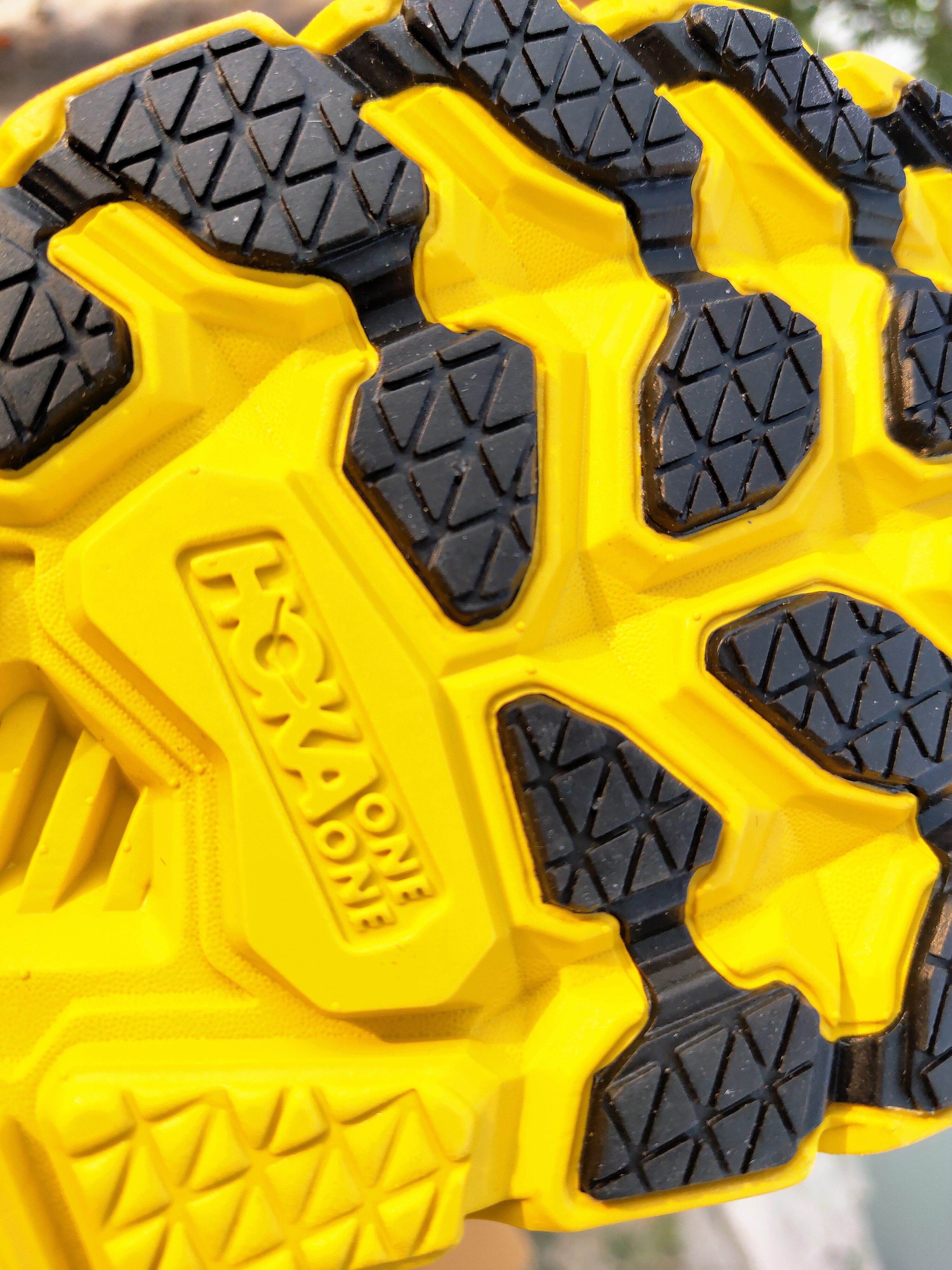 hoka克里夫顿跑鞋测评真假,稳定支撑缓震跑鞋评测