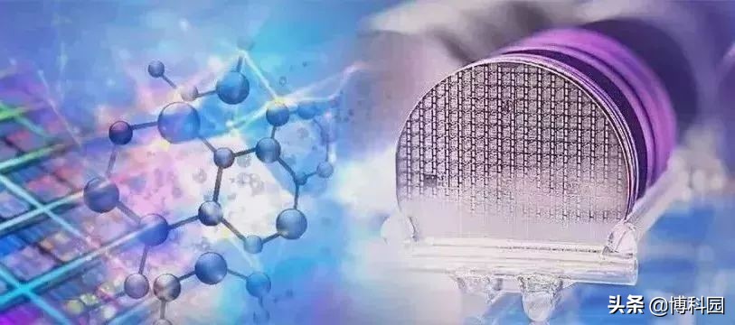 在没有电子态下，超导体在能量上有一个间隙，这就埋下了突破口