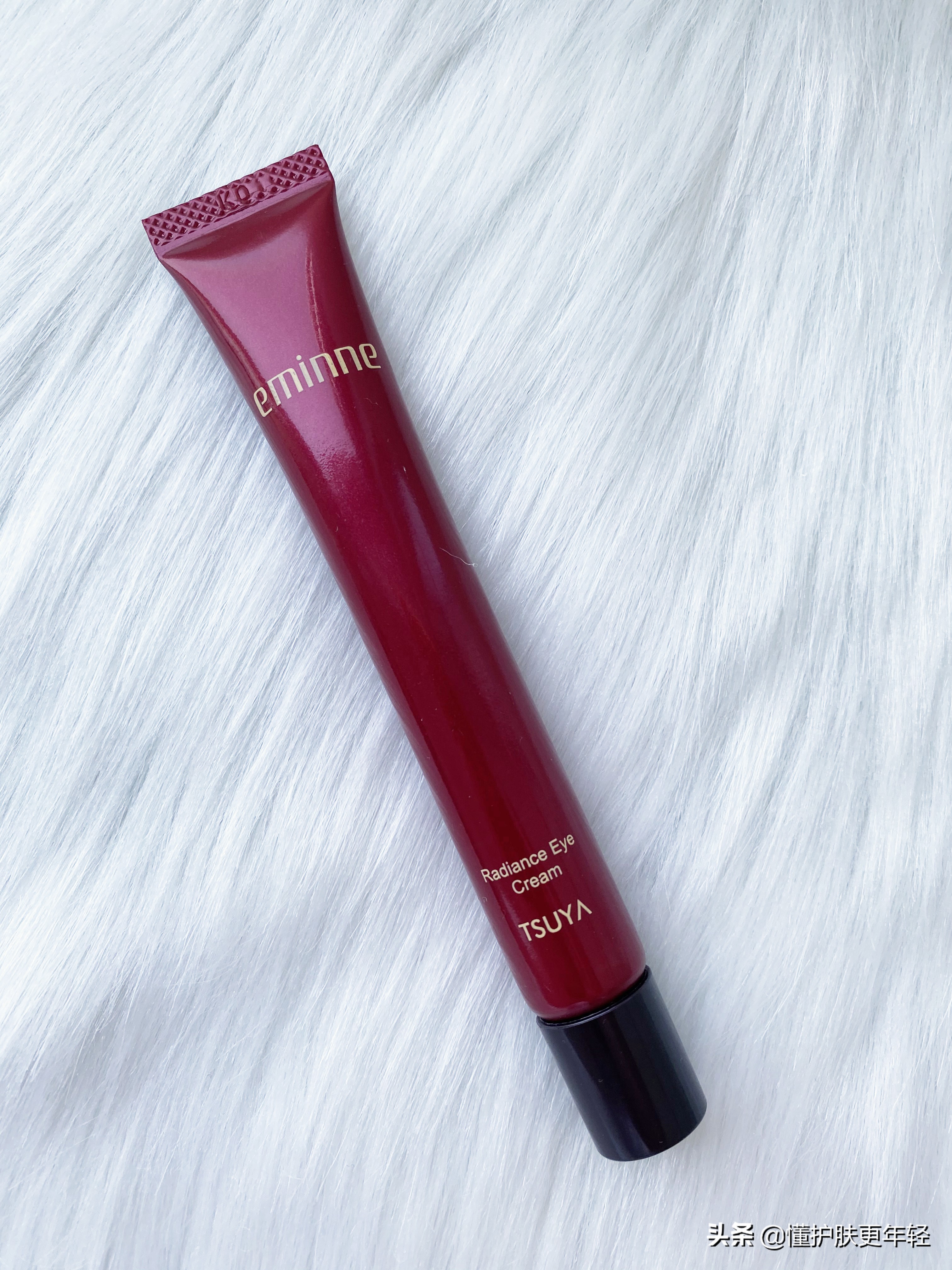 怎么样把眼睛变得大并且清澈有神,怎样让眼睛变得又大又有神