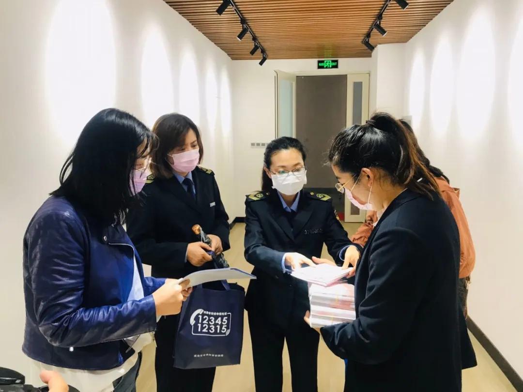 屈臣氏可以帮忙鉴别化妆品吗,化妆品安全评测网站