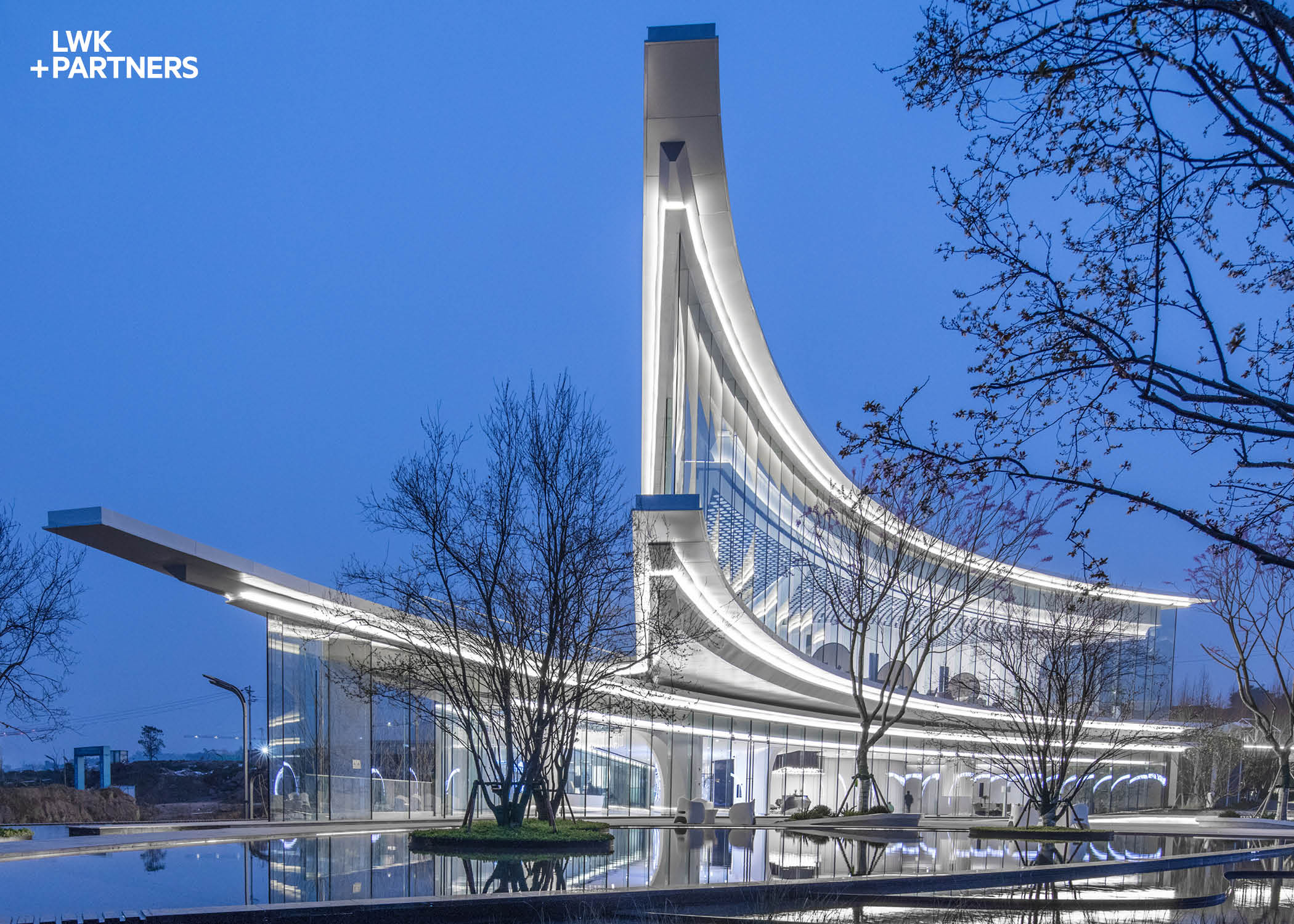 打破认知！突破传统建筑的重庆新网红LWK梁黄顾全新力作江山云出