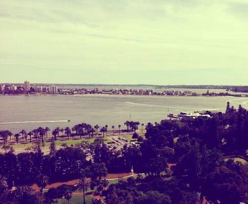 澳洲墨尔本大学服装设计就业,澳洲服装设计专业名校