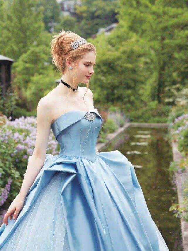 迪士尼公主华丽礼服,迪士尼公主礼服开箱